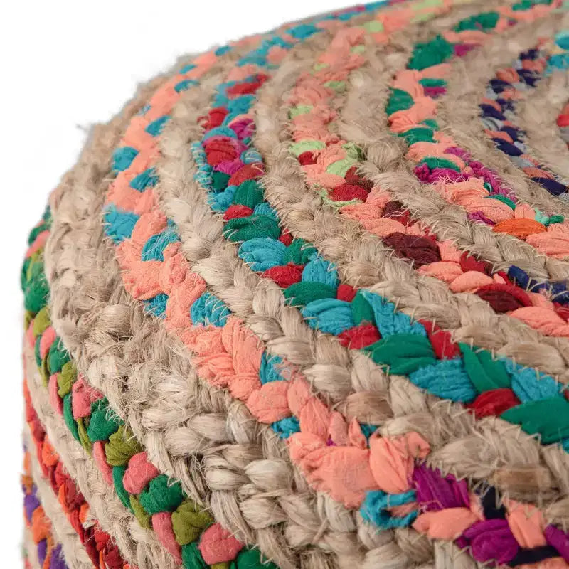 Round Pouf