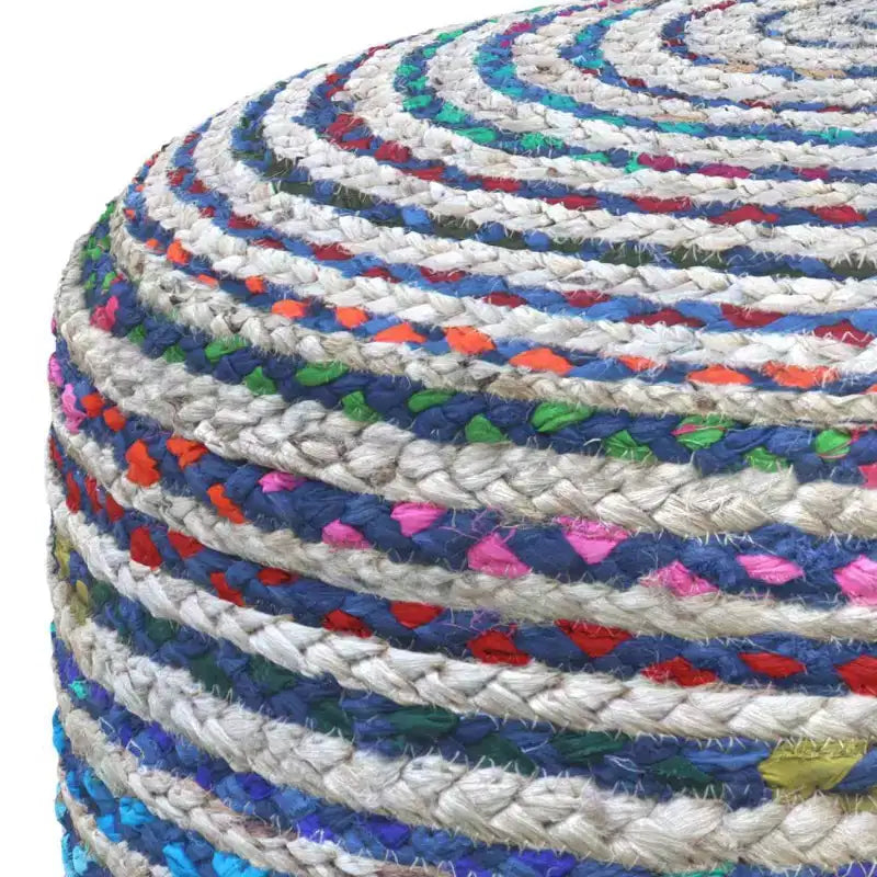 Round Pouf