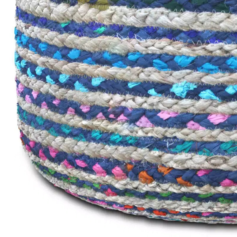 Round Pouf