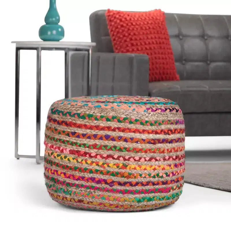 Round Pouf